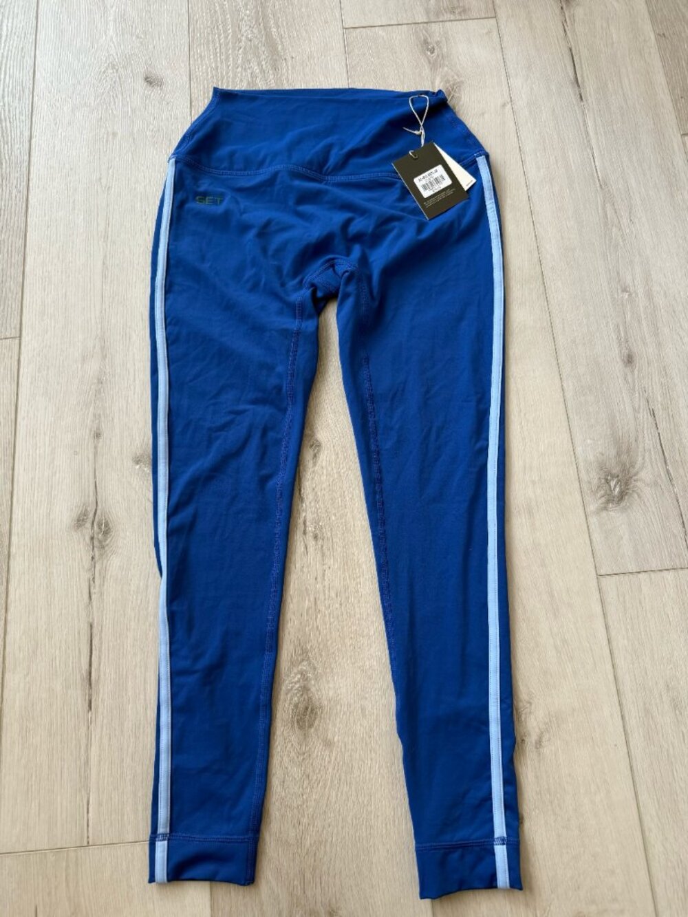 SET Active - Aeraline Breathe Stripe Leggings - Olé - Paradiso Collection - Picture 2 of 7